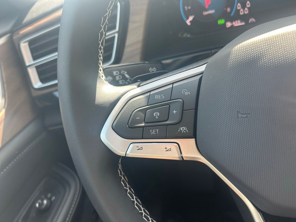 2026 Volkswagen Atlas 2.0T SE w/Technology Tampa FL