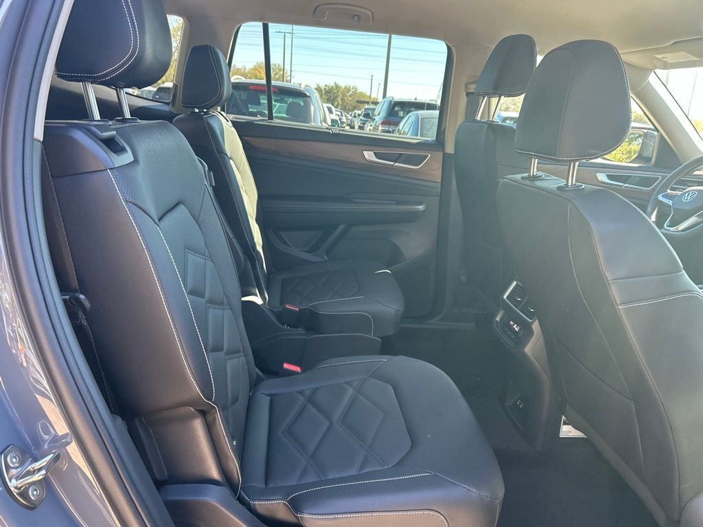 2026 Volkswagen Atlas 2.0T SE w/Technology Tampa FL