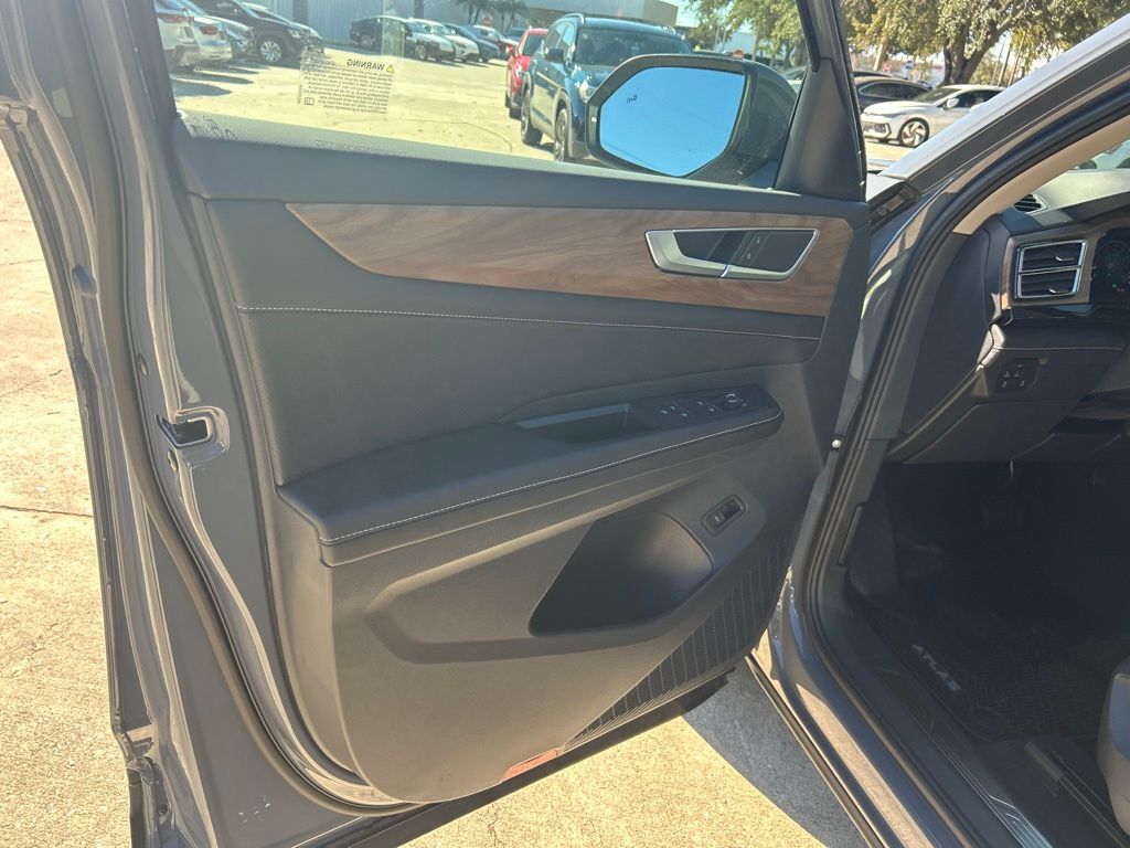 2026 Volkswagen Atlas 2.0T SE w/Technology Tampa FL