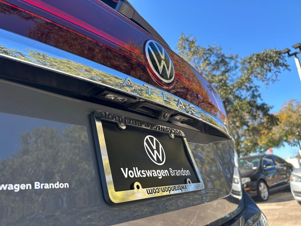 2026 Volkswagen Atlas 2.0T SE w/Technology Tampa FL