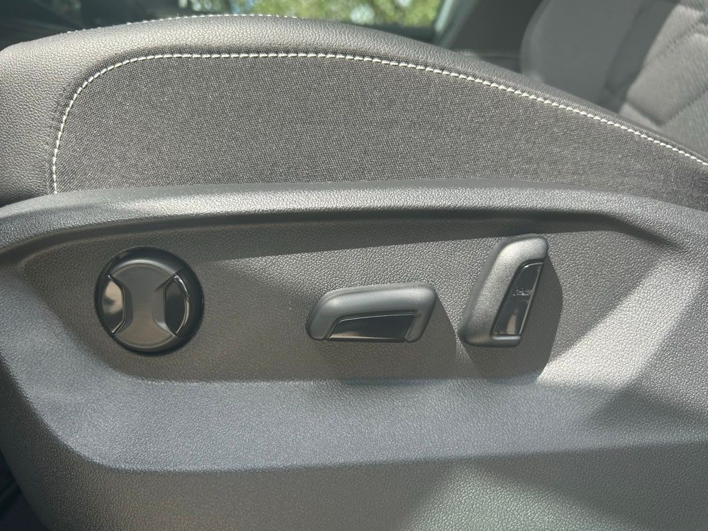 2026 Volkswagen Atlas 2.0T SE w/Technology Tampa FL