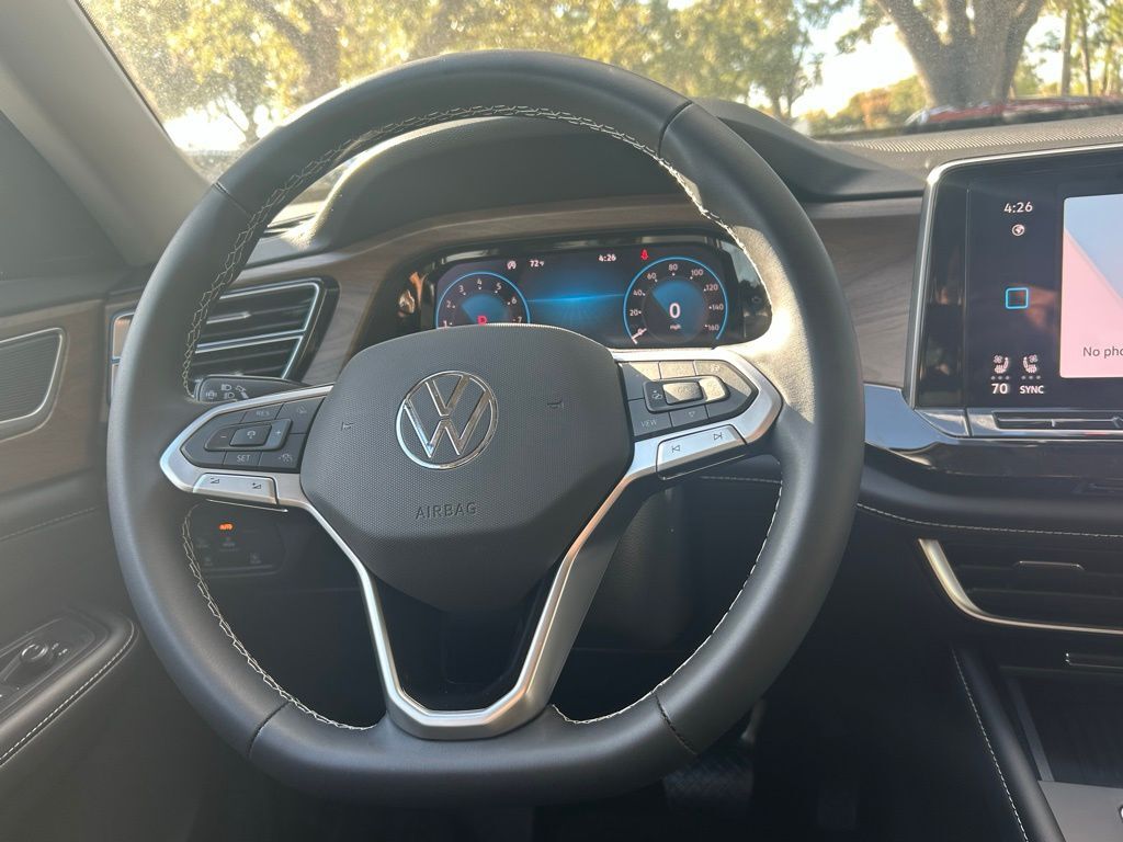2026 Volkswagen Atlas 2.0T SE Tampa FL