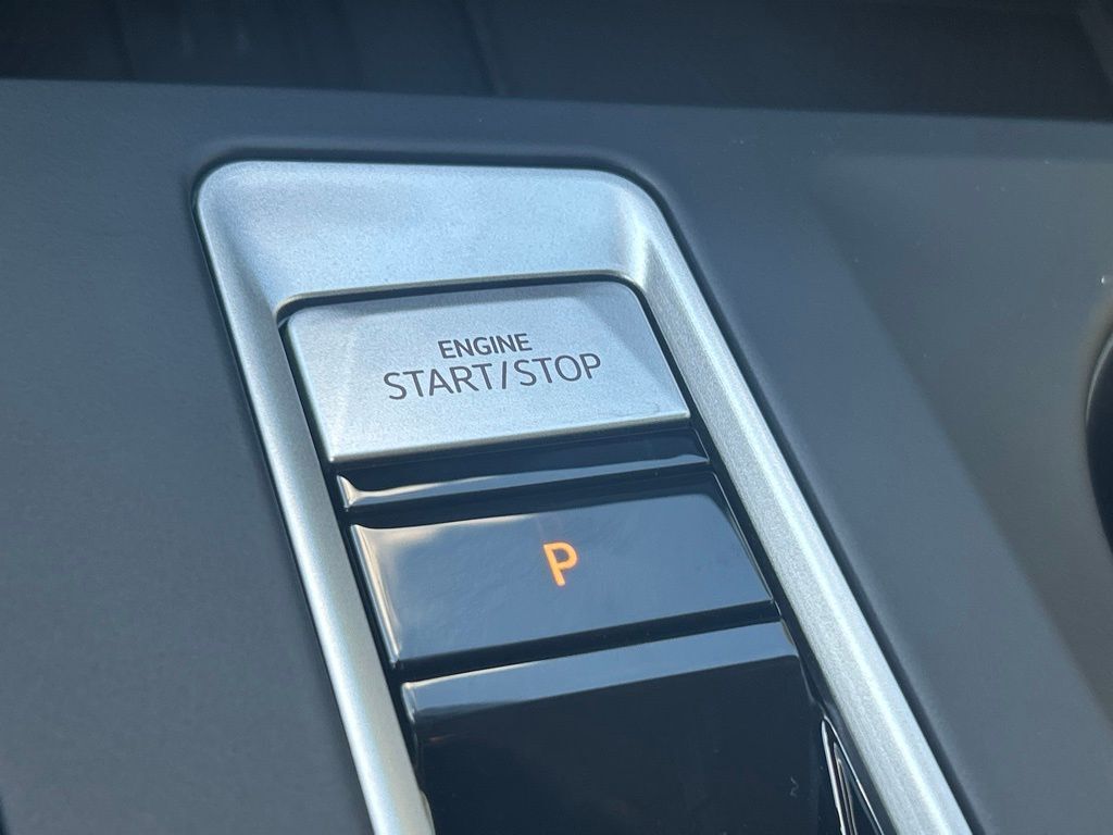 2026 Volkswagen Atlas 2.0T SE Tampa FL