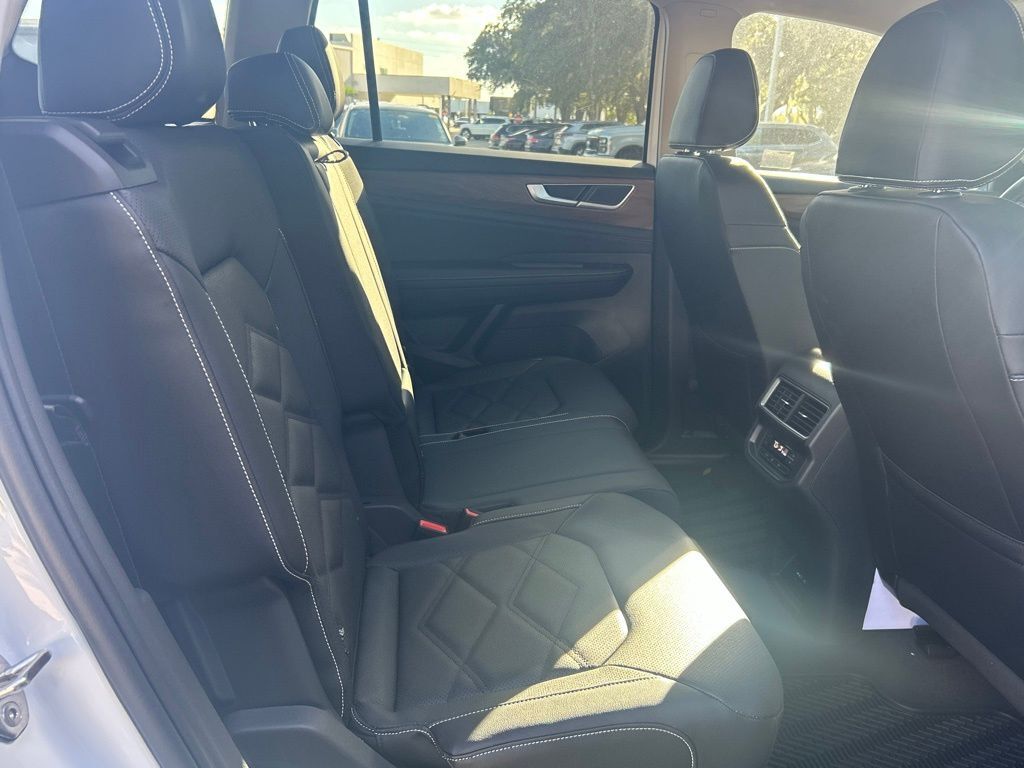 2026 Volkswagen Atlas 2.0T SE Tampa FL