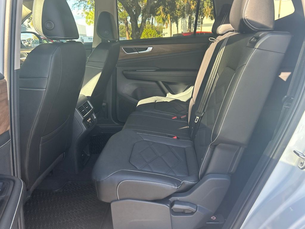 2026 Volkswagen Atlas 2.0T SE Tampa FL
