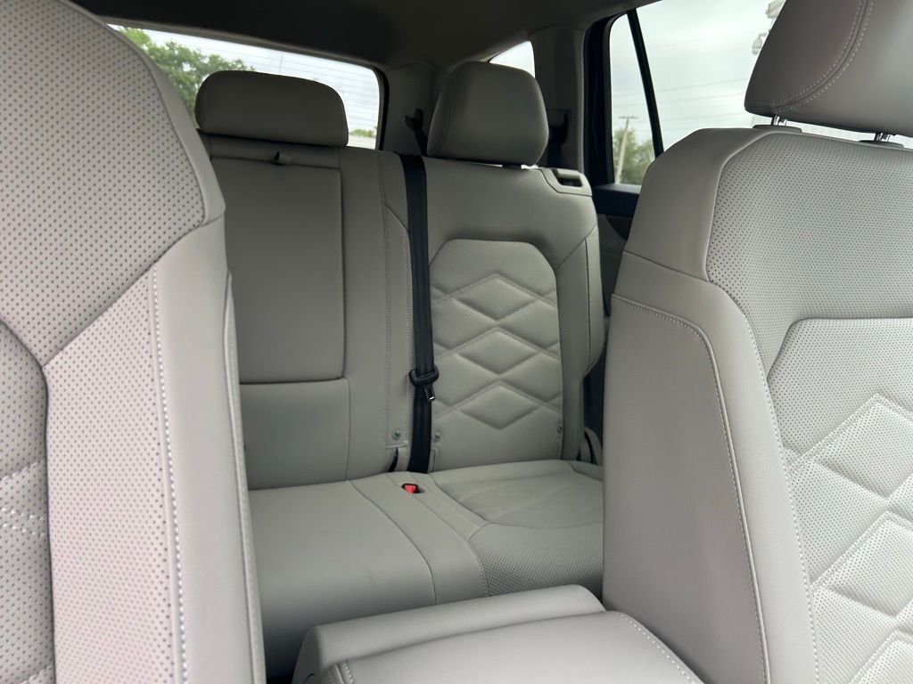 2026 Volkswagen Atlas 2.0T SE Tampa FL