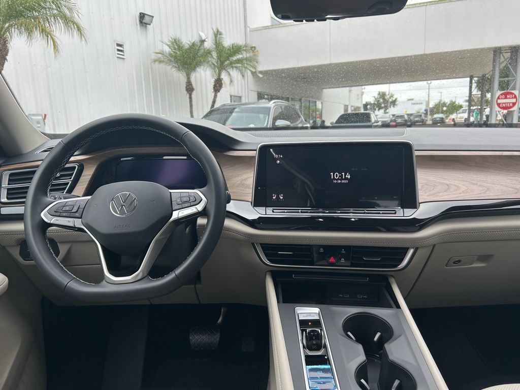 2026 Volkswagen Atlas 2.0T SE Tampa FL
