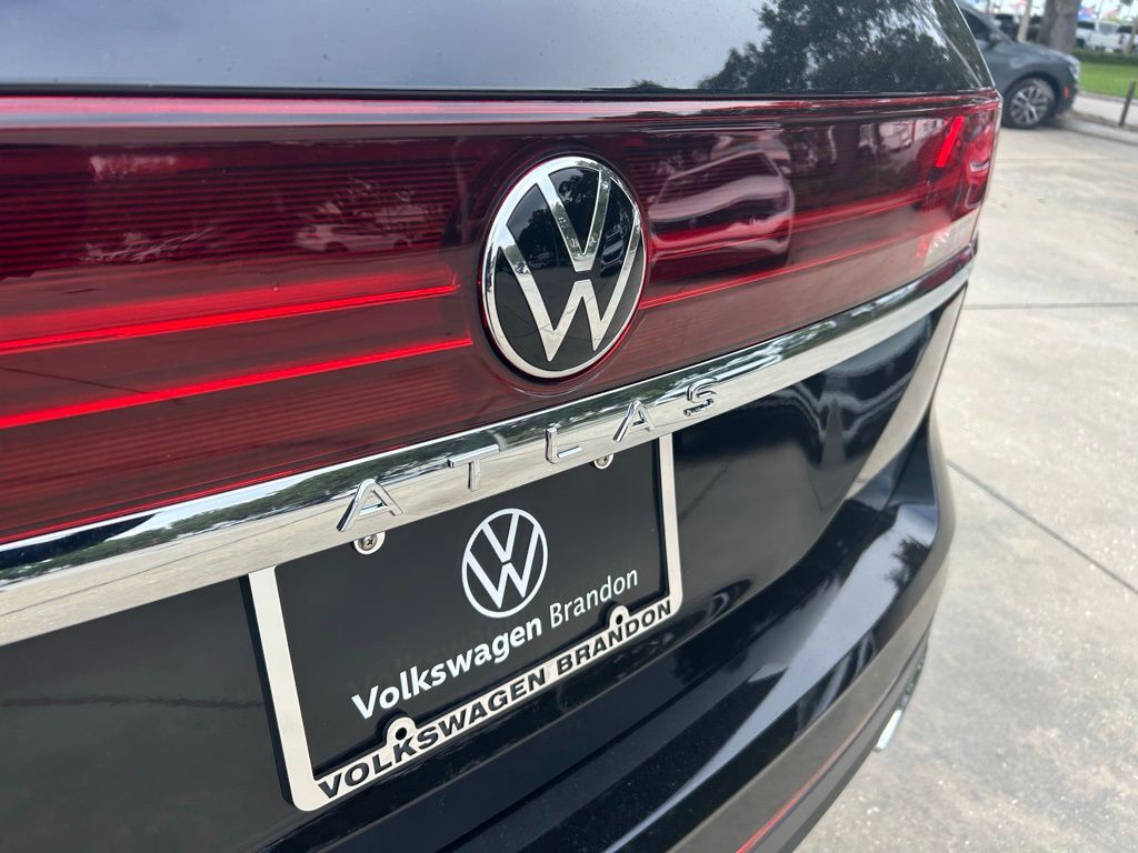 2026 Volkswagen Atlas 2.0T SE Tampa FL