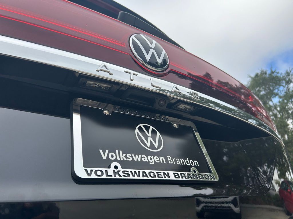 2026 Volkswagen Atlas 2.0T SE Tampa FL