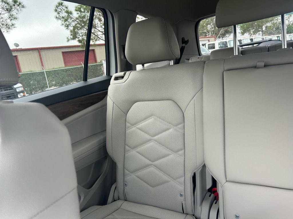 2026 Volkswagen Atlas 2.0T SE Tampa FL