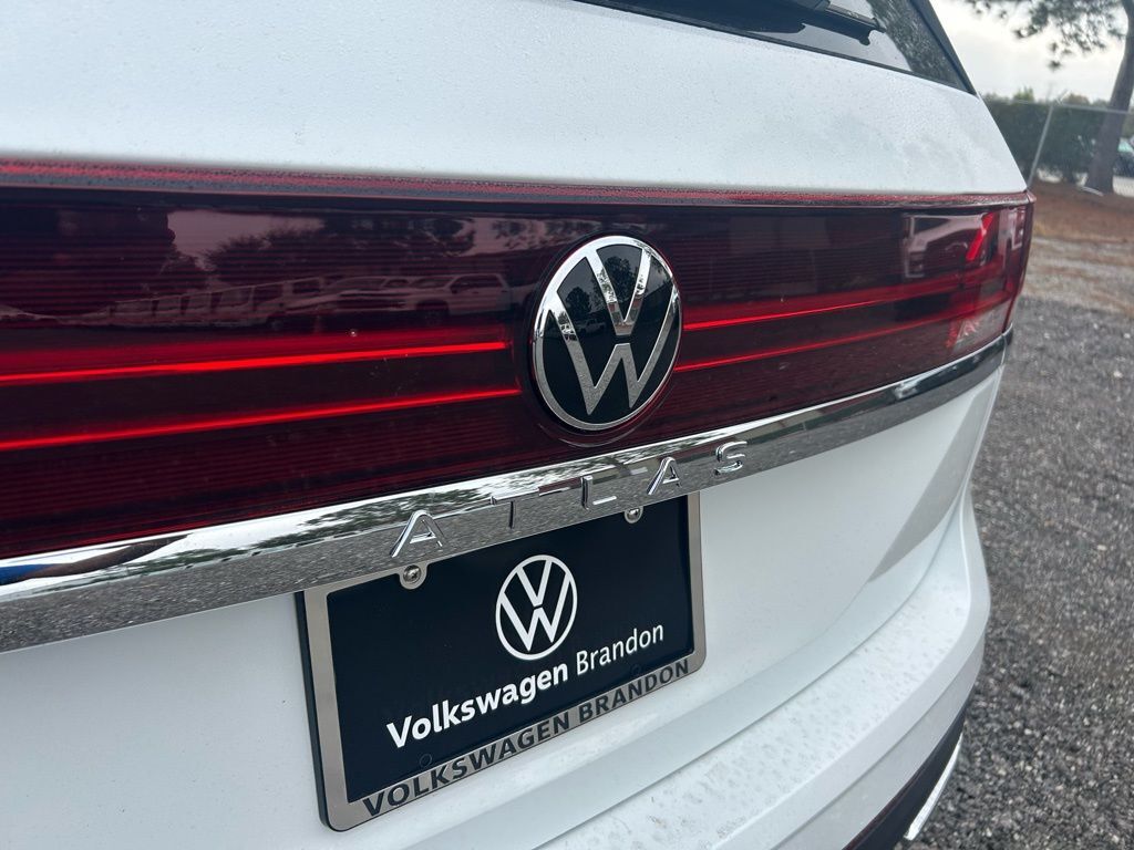 2026 Volkswagen Atlas 2.0T SE Tampa FL
