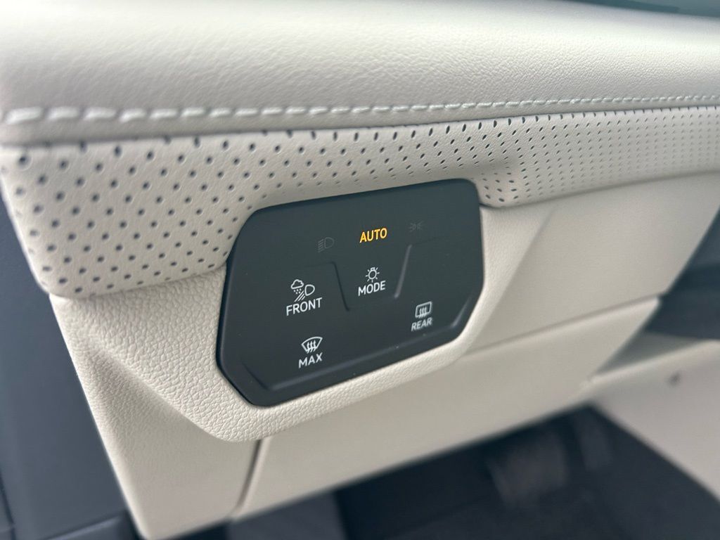 2026 Volkswagen Atlas 2.0T SE Tampa FL