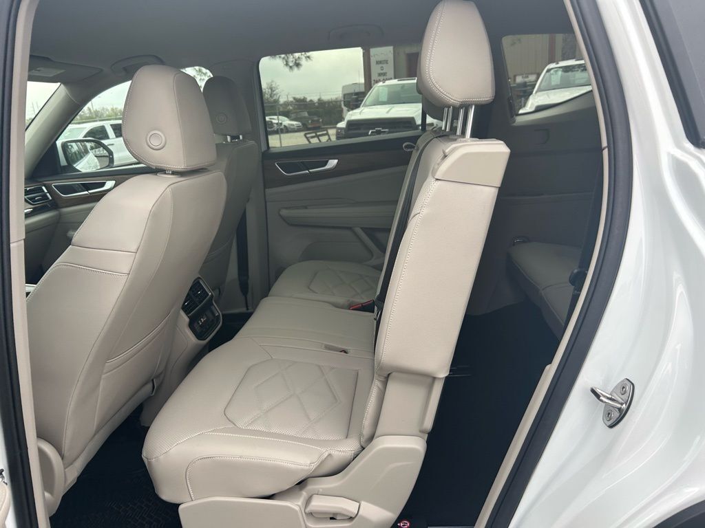 2026 Volkswagen Atlas 2.0T SE Tampa FL