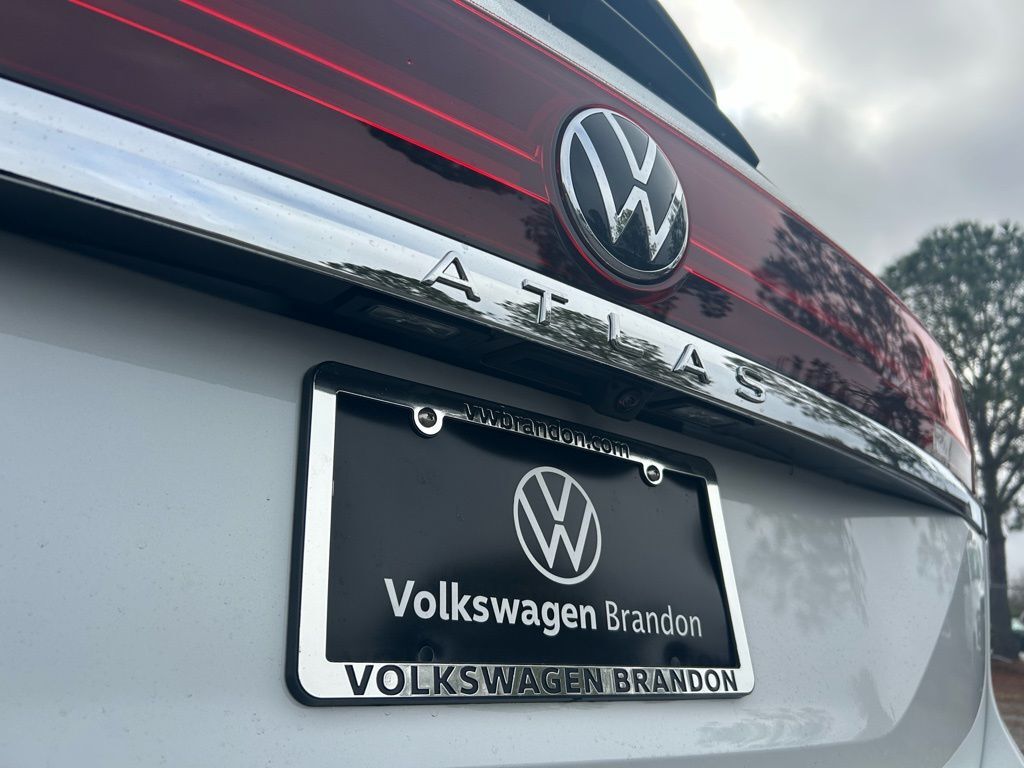 2026 Volkswagen Atlas 2.0T SE Tampa FL