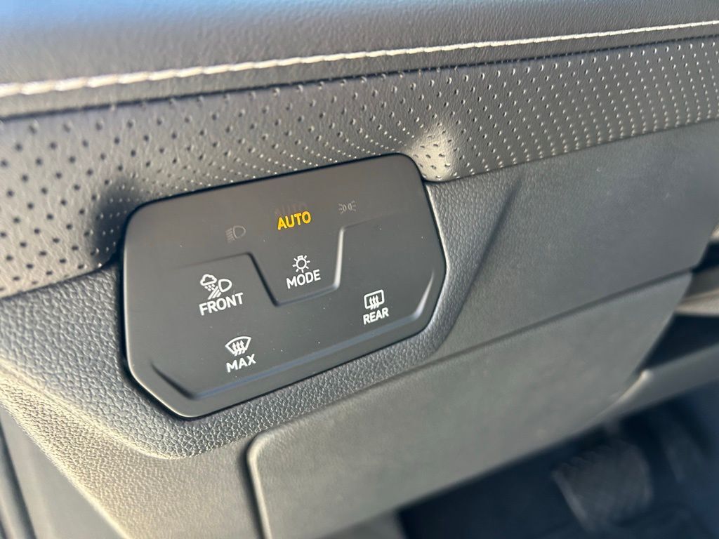 2026 Volkswagen Atlas 2.0T SE Tampa FL