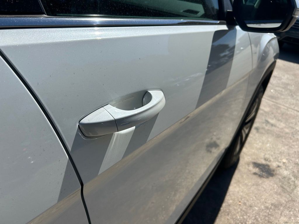 2026 Volkswagen Atlas 2.0T SE Tampa FL