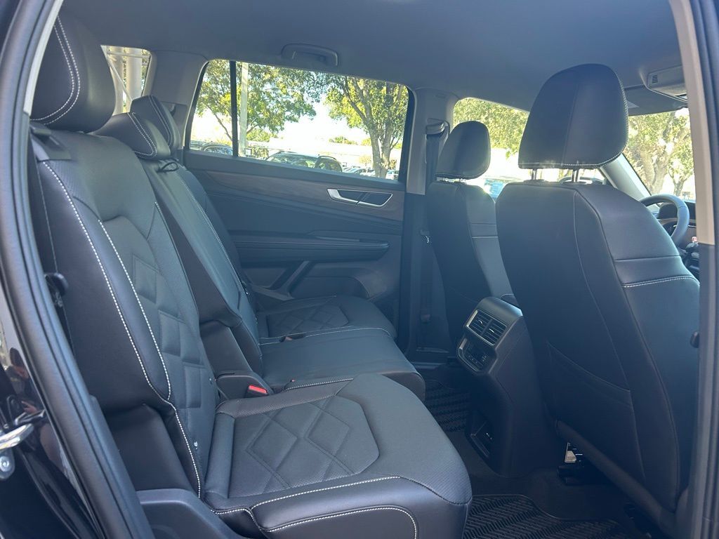 2026 Volkswagen Atlas 2.0T SE Tampa FL