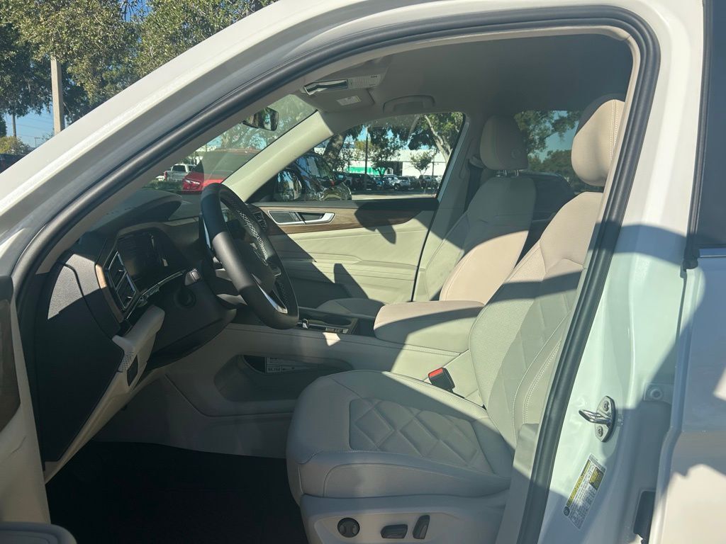 2026 Volkswagen Atlas 2.0T SE Tampa FL