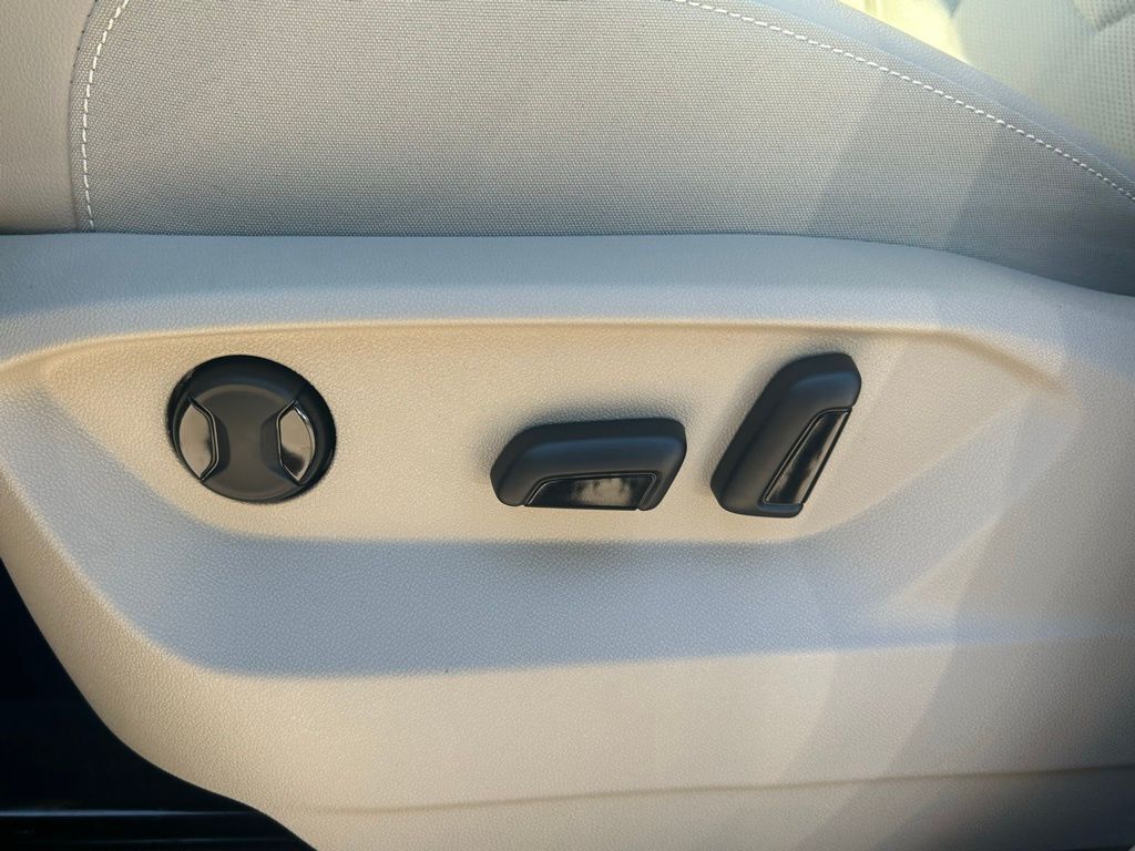 2026 Volkswagen Atlas 2.0T SE Tampa FL