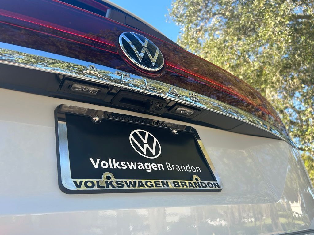 2026 Volkswagen Atlas 2.0T SE Tampa FL