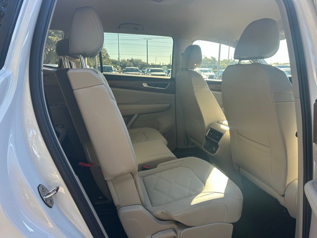 2026 Volkswagen Atlas 2.0T SE Tampa FL