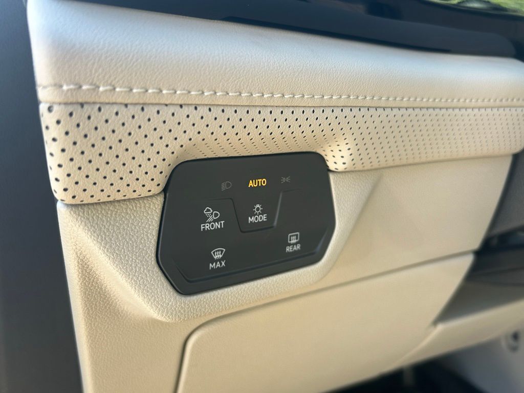 2026 Volkswagen Atlas 2.0T SE Tampa FL