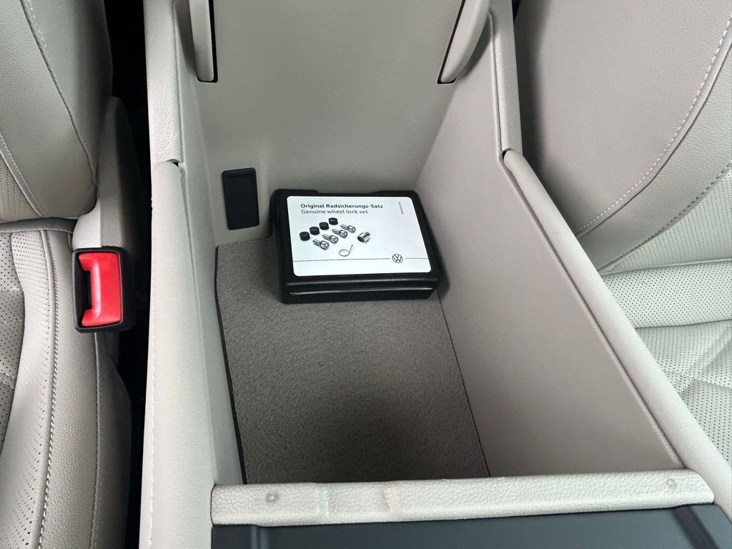 2026 Volkswagen Atlas 2.0T SE Tampa FL