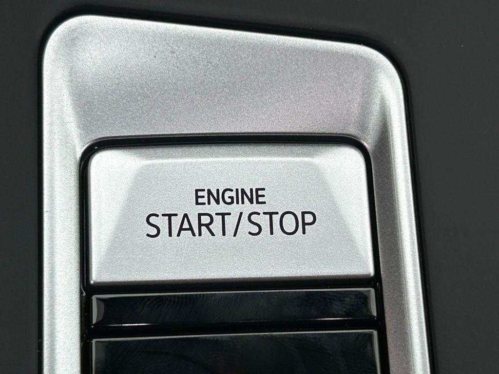 2026 Volkswagen Atlas 2.0T SE Tampa FL