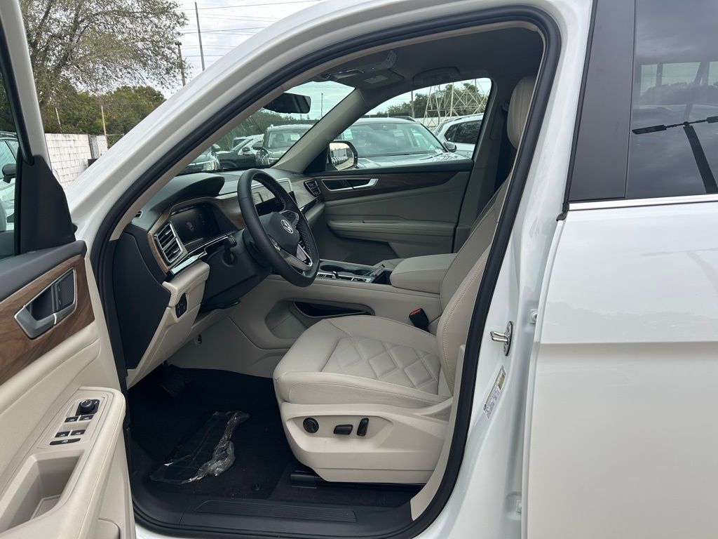 2026 Volkswagen Atlas 2.0T SE Tampa FL