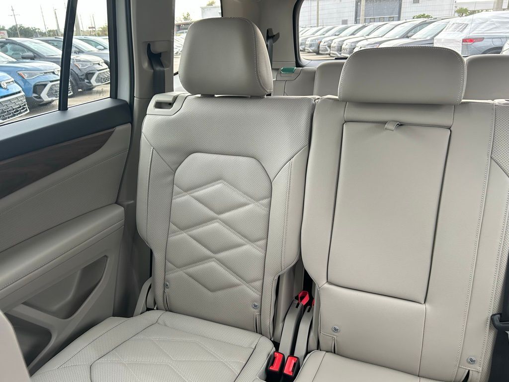 2026 Volkswagen Atlas 2.0T SE Tampa FL