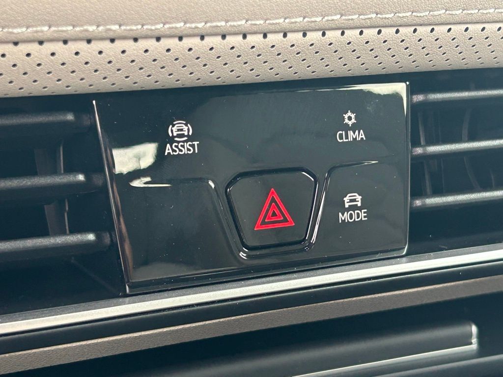 2026 Volkswagen Atlas 2.0T SE Tampa FL