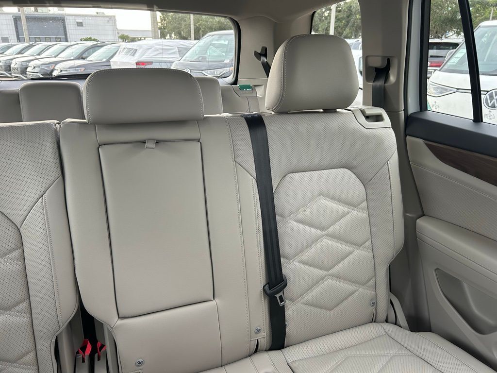 2026 Volkswagen Atlas 2.0T SE Tampa FL