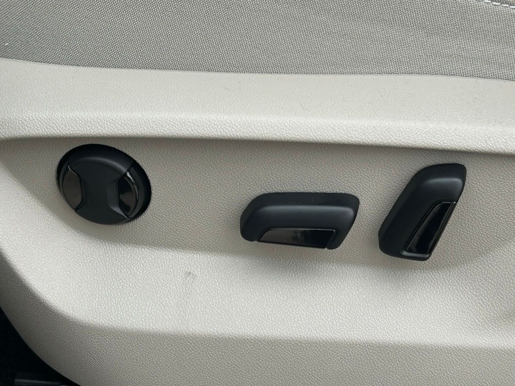 2026 Volkswagen Atlas 2.0T SE Tampa FL