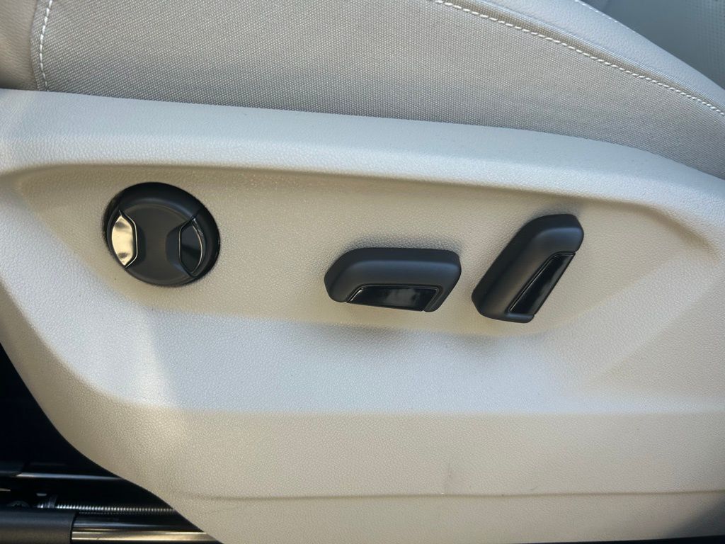 2026 Volkswagen Atlas 2.0T SE Tampa FL