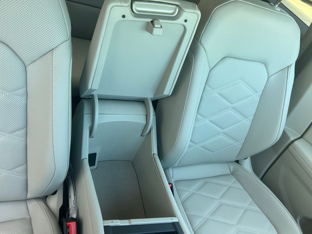 2026 Volkswagen Atlas 2.0T SE Tampa FL