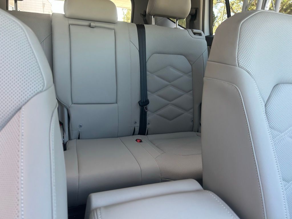 2026 Volkswagen Atlas 2.0T SE Tampa FL