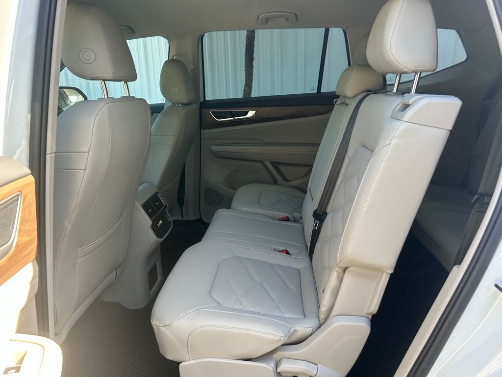 2026 Volkswagen Atlas 2.0T SE Tampa FL