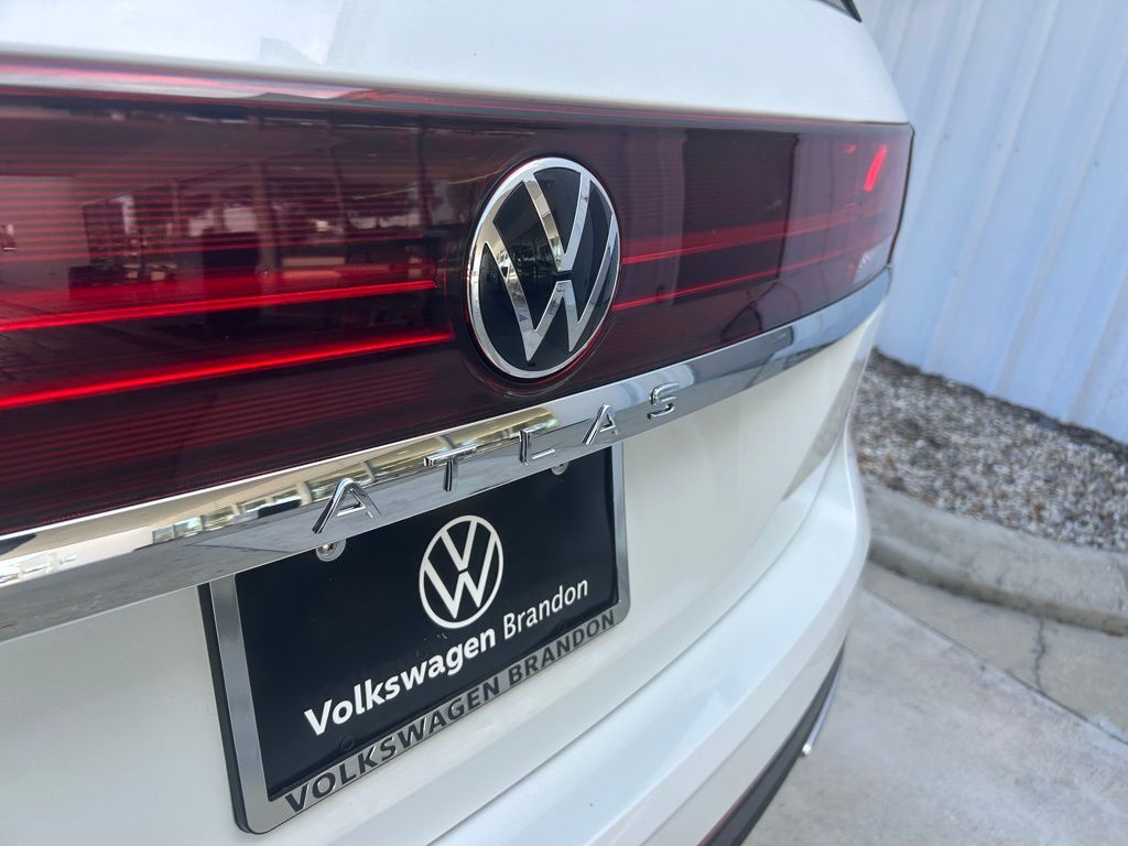 2026 Volkswagen Atlas 2.0T SE Tampa FL