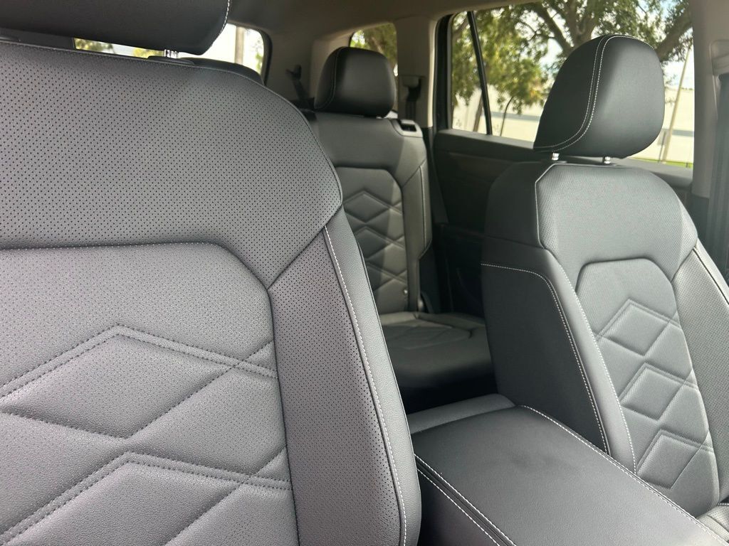 2026 Volkswagen Atlas 2.0T SE Tampa FL