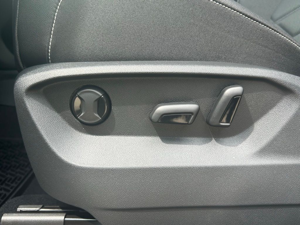 2026 Volkswagen Atlas 2.0T SE Tampa FL