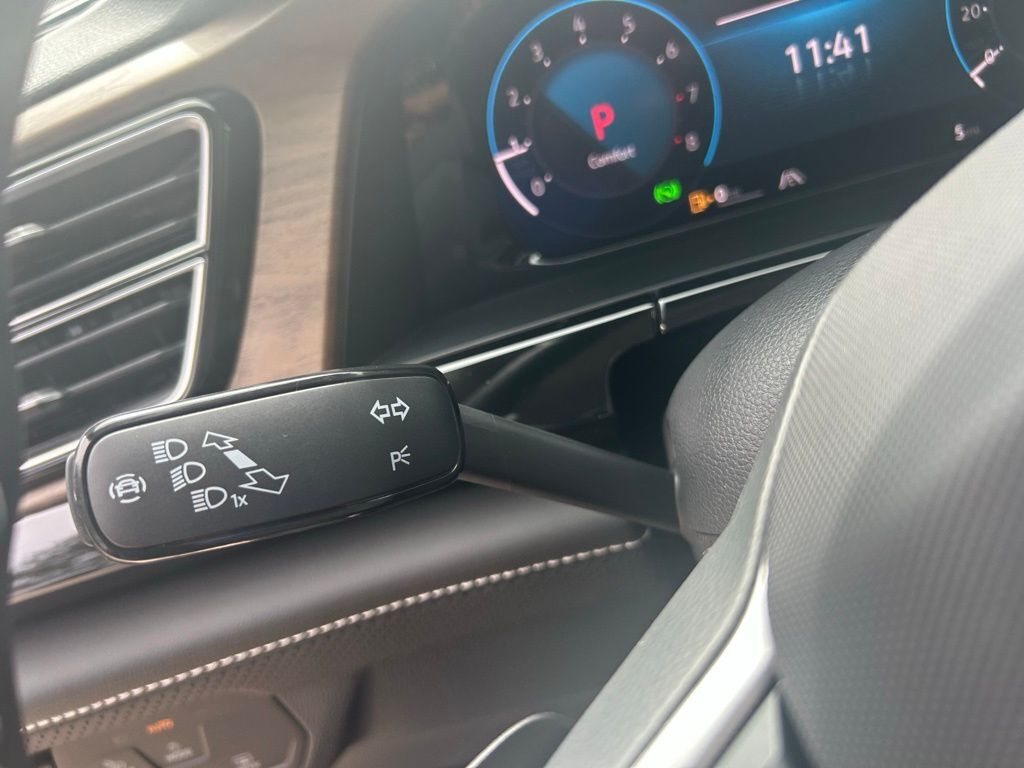 2026 Volkswagen Atlas 2.0T SE Tampa FL