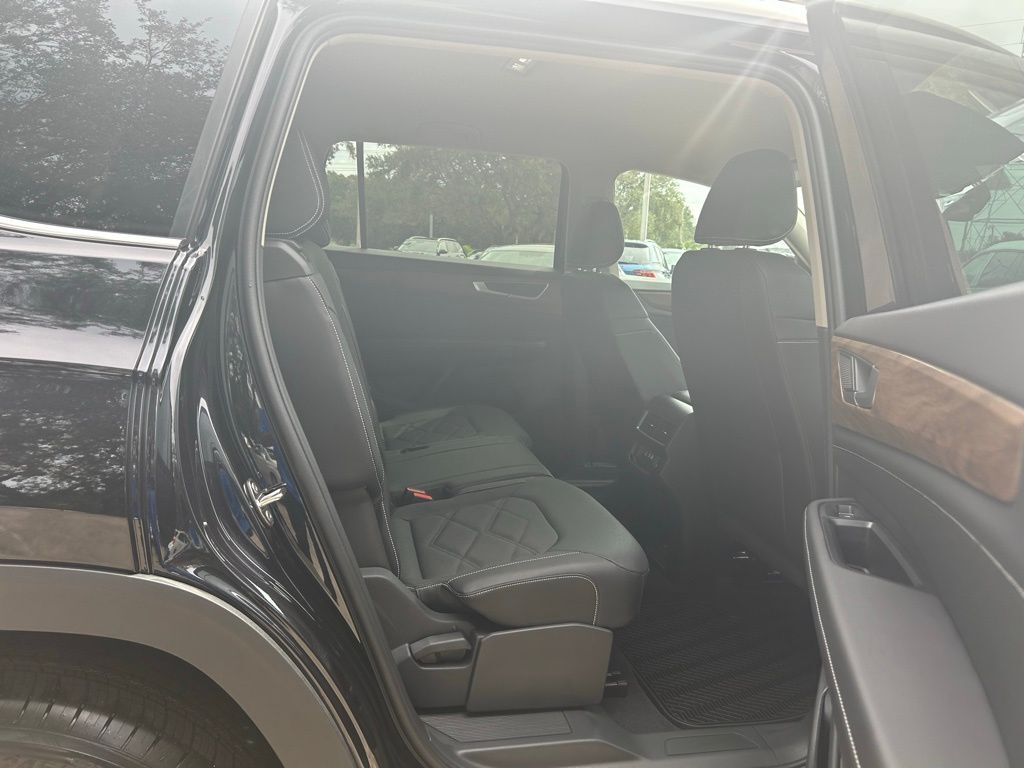 2026 Volkswagen Atlas 2.0T SE Tampa FL