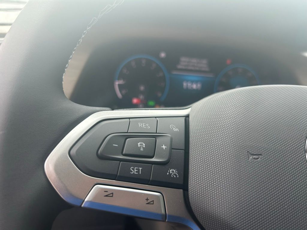 2026 Volkswagen Atlas 2.0T SE Tampa FL