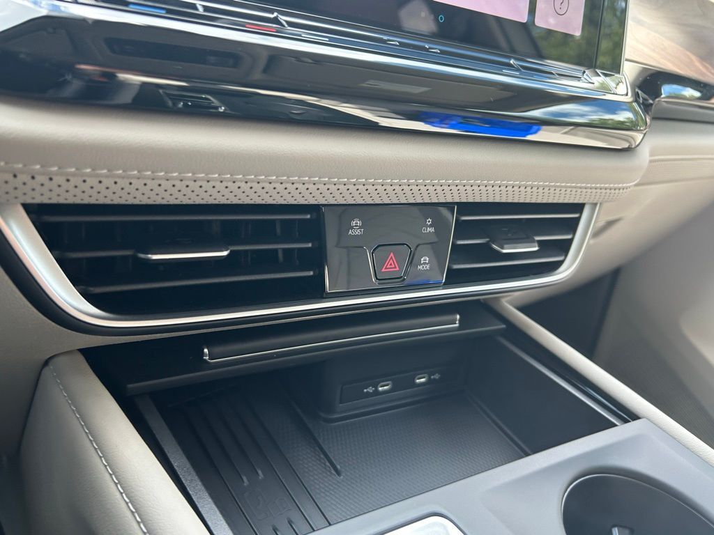 2026 Volkswagen Atlas 2.0T SE Tampa FL