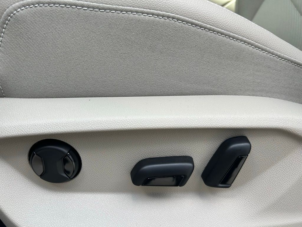 2026 Volkswagen Atlas 2.0T SE Tampa FL