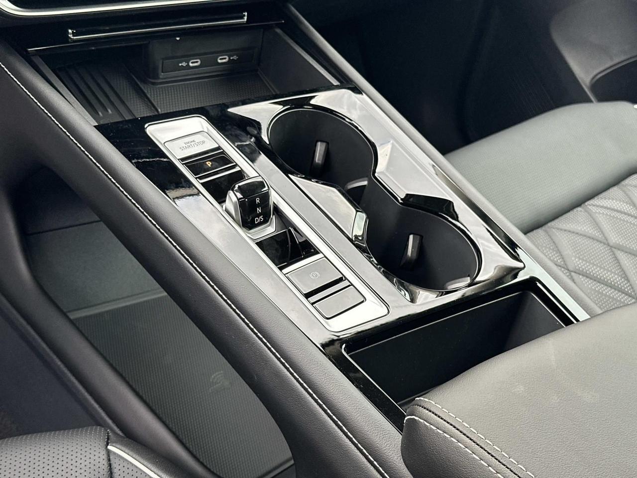 2026 Volkswagen Atlas 2.0T SEL Premium R-Line Woodbridge VA