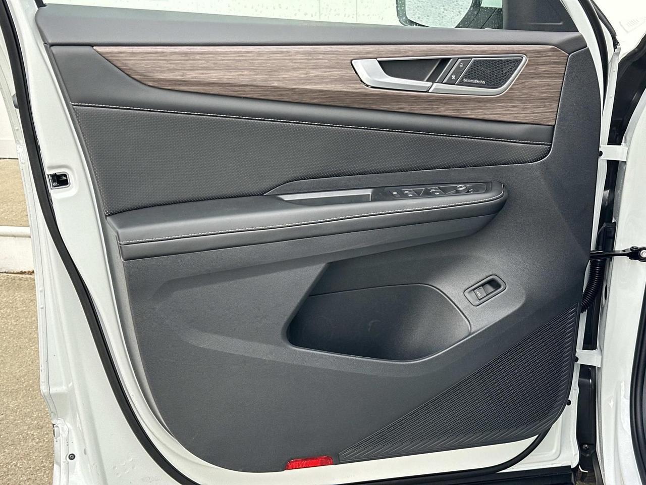 2026 Volkswagen Atlas 2.0T SEL Premium R-Line Woodbridge VA