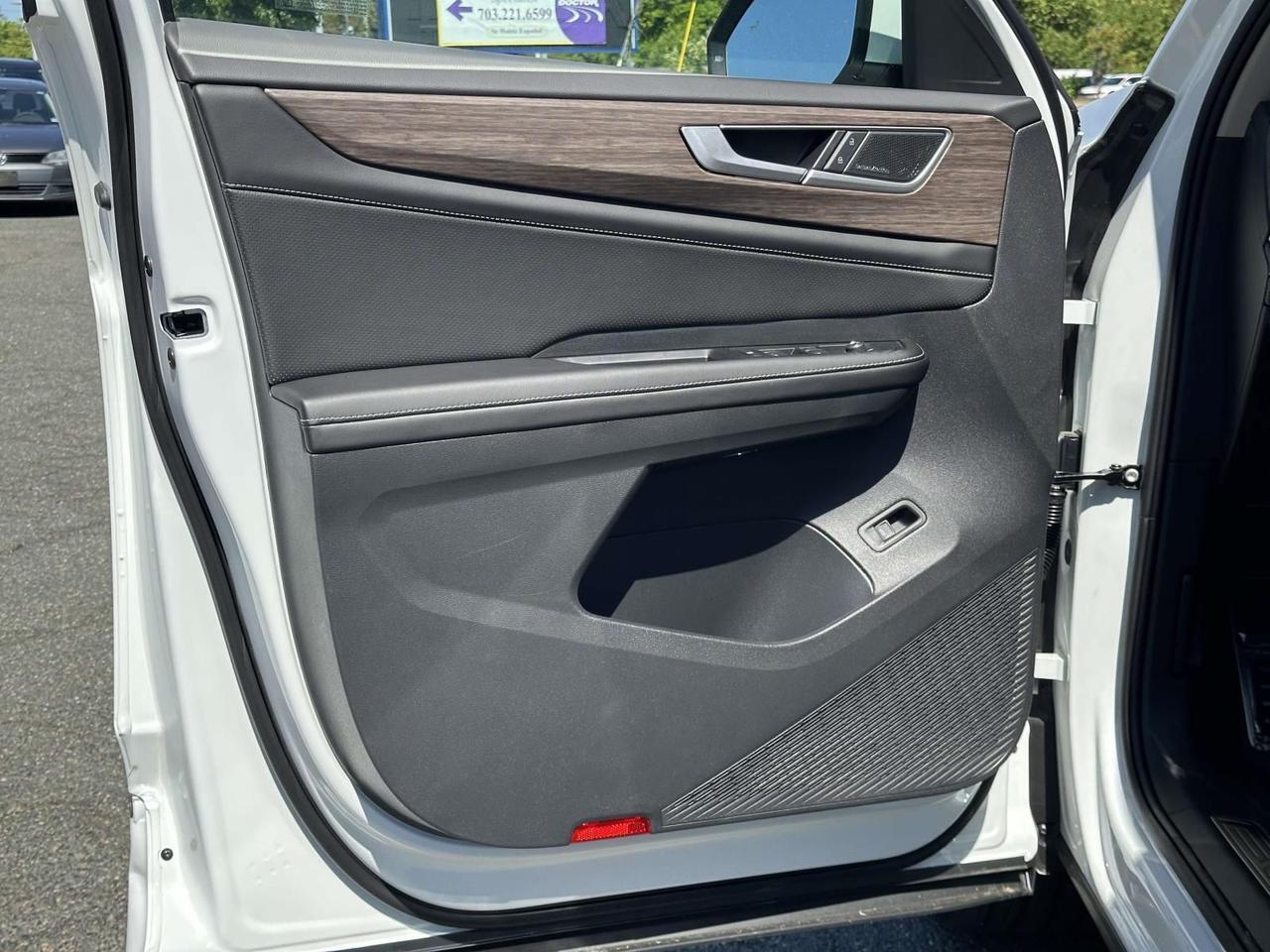 2026 Volkswagen Atlas 2.0T SEL Premium R-Line Woodbridge VA