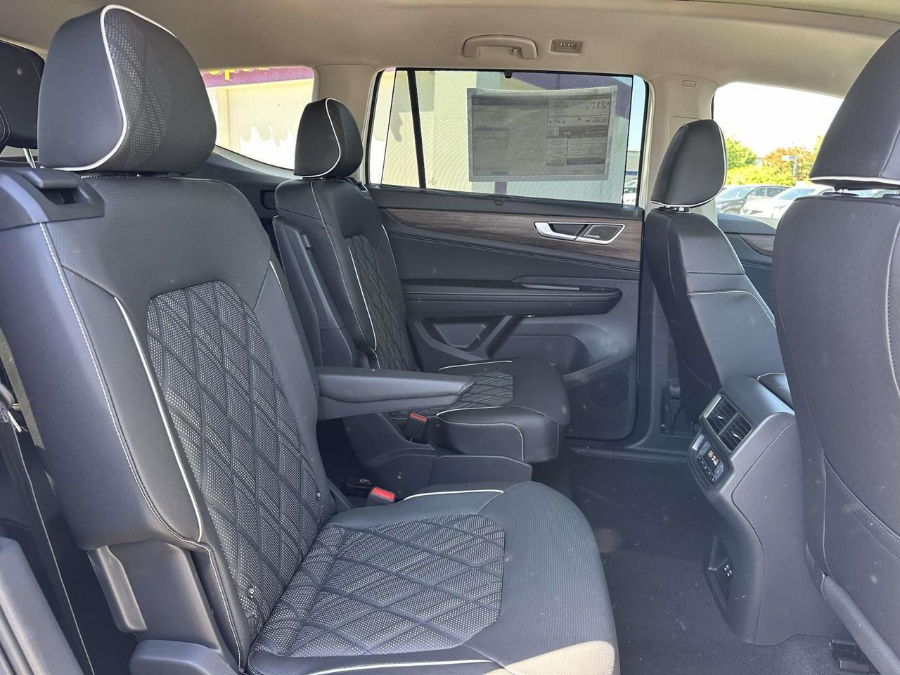 2026 Volkswagen Atlas 2.0T SEL Premium R-Line Woodbridge VA