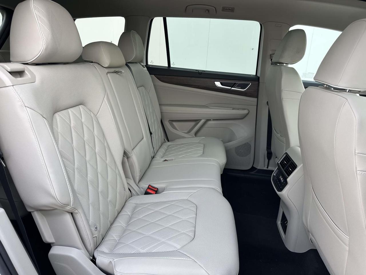 2026 Volkswagen Atlas 2.0T SEL Premium R-Line Woodbridge VA